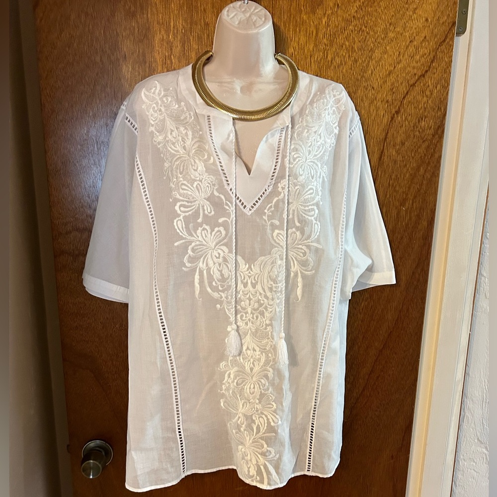 Chicos white with lace tunic style top. Necklace sold separately